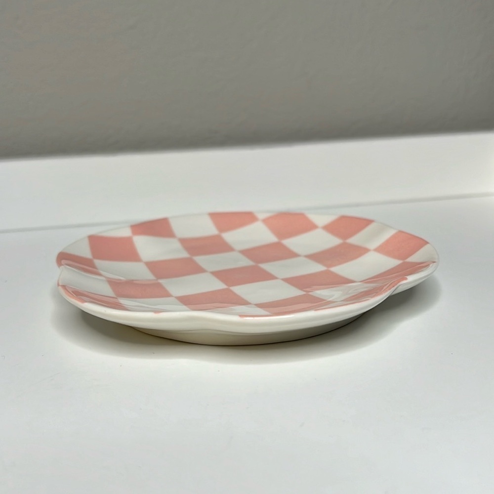 Summer & Rose Trinket Dish Pink & White Checker 5.5" Diameter NWT